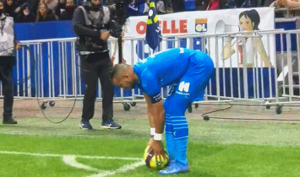 《战术RPG手游《为谁而炼金》日服将停服！运营近9年》