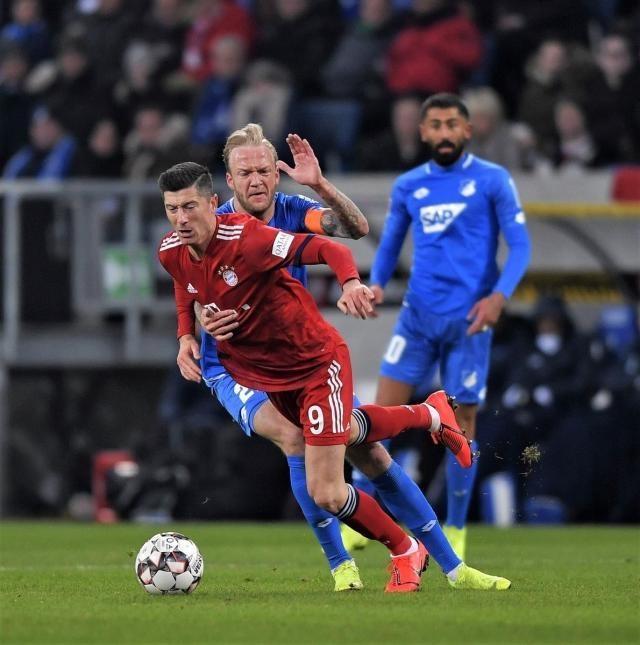 快船中锋变射手轰9记三分，创库里、詹姆斯以来第3人壮举