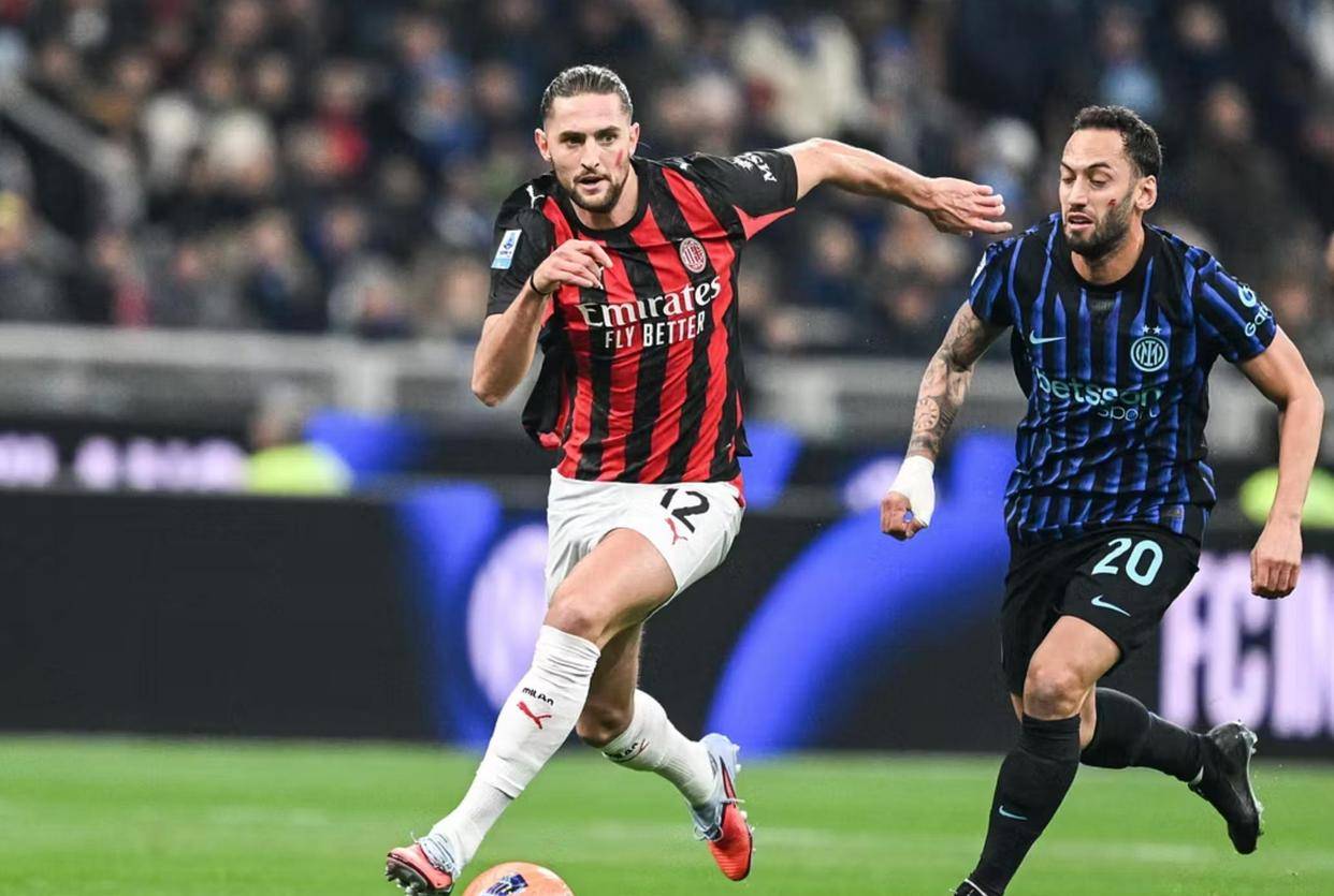 高玩魔改Wii U主机 塞入NS Lite游玩Switch游戏